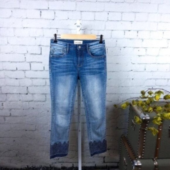 DRIFTWOOD Denim - Driftwood Candace Cropped Embroidered Jeans Blue Size 24